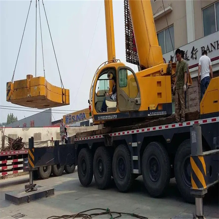 新县当地吊车出租|机器吊装|75吨|工厂搬迁服务